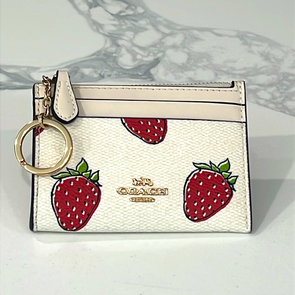 🍓Coach Card & Coin Holder🍓